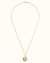 Lade das Bild in den Galerie-Viewer, SIGNATURE COIN Anhänger mit Diamant Buchstaben