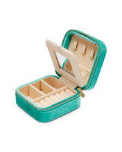Lade das Bild in den Galerie-Viewer, Schmuckkästchen, Schmuckaufbewahrung, Travelcase - col. metallic turquoise - geöffnet